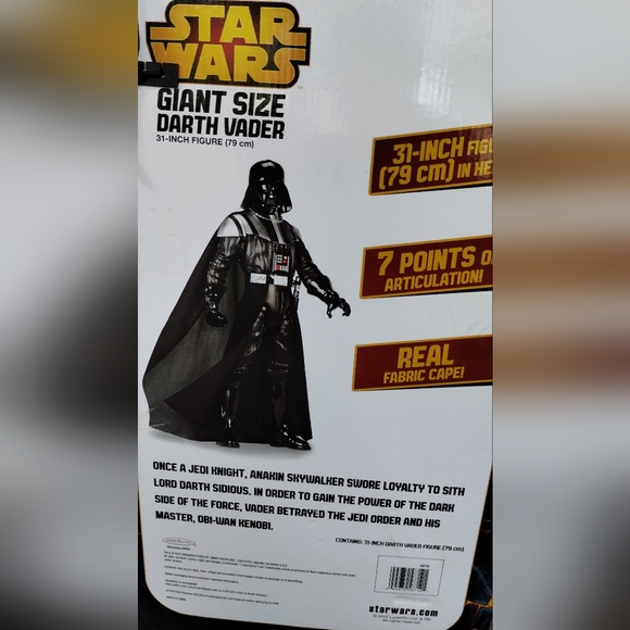 Darth Vader Giant 31 Inch Figure - Picture 4 of 4